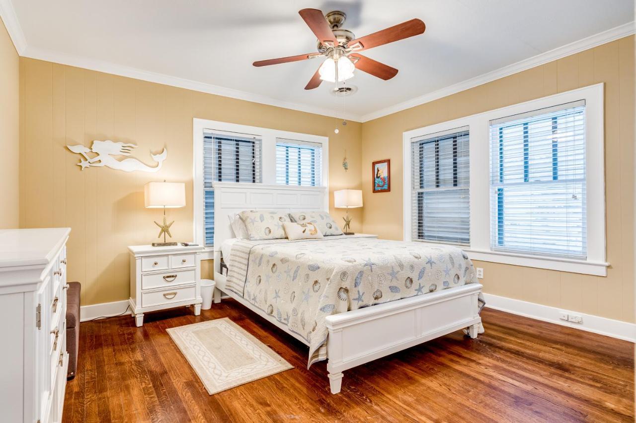 Villa Nautical Niche- Upstairs Galveston Exterior foto